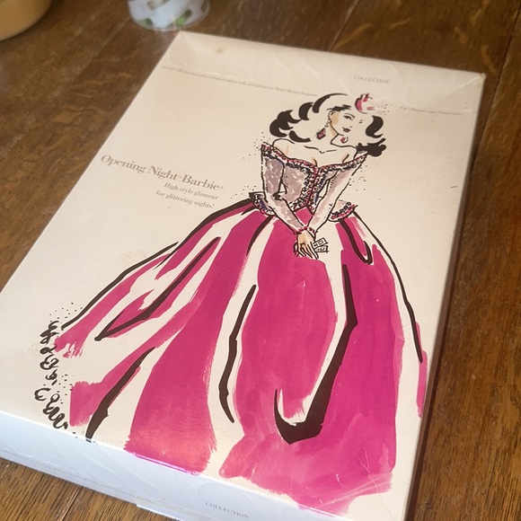 NIB 1993 CLASSIQUE COLLECTION Opening Night Barbie Doll #10148 Mattel - Picture 4 of 5